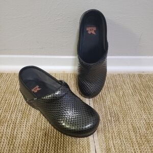 DANSKO Pro XP Snake Skin Print Leather Clogs